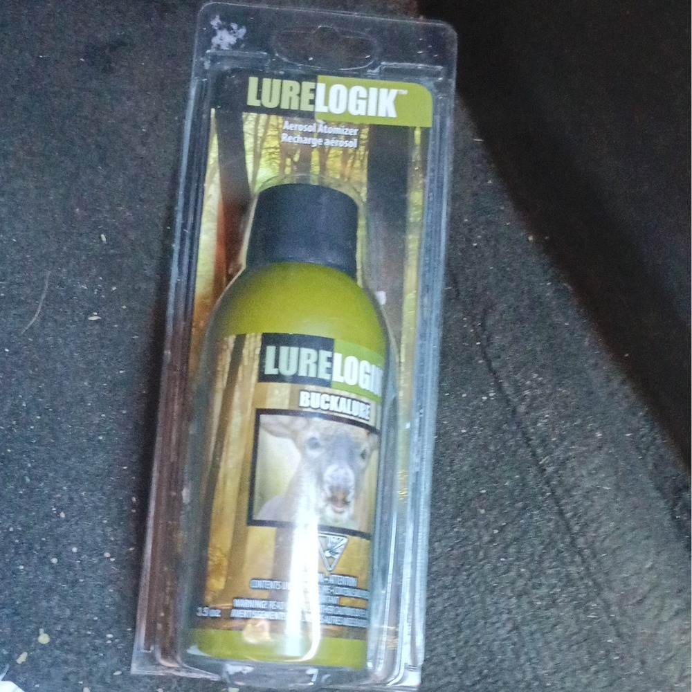 LureLogik Buckalure BUCKALURE Deer Scent Lure Aerosol Atomizer, 3 oz